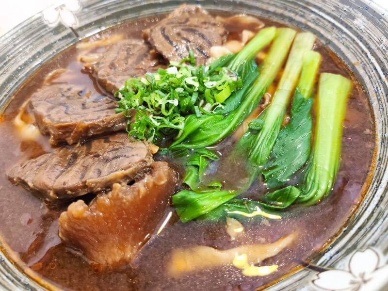 集英會牛肉麵館 原味紅燒牛肉麵