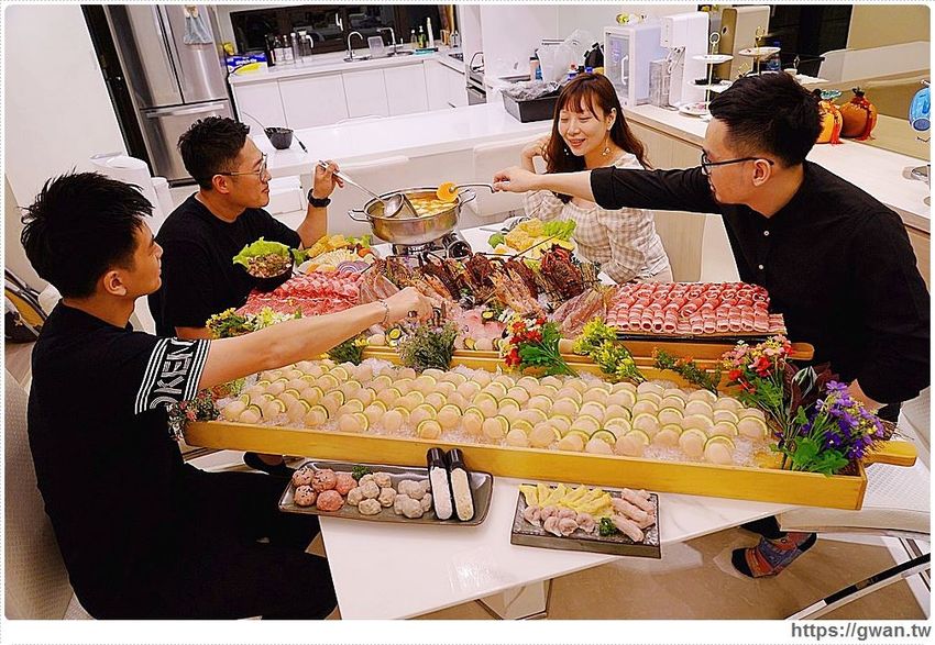 姓陳的在哪裡?愛食鍋請你吃肉肉啦!還有超萌芋泥小熊鍋,每天限量五隻喔~