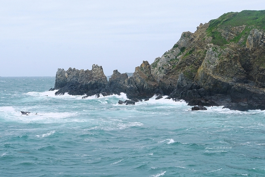 馬祖藍眼淚-西莒菜埔澳地質公園-在地人帶路訪秘境-保證拍得到藍眼淚-食尚玩家推薦