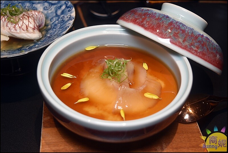 桀壽司。食尚玩家報導台中必吃日本料理!大推無菜單套餐9道菜美味大滿足-商妮吃喝遊樂