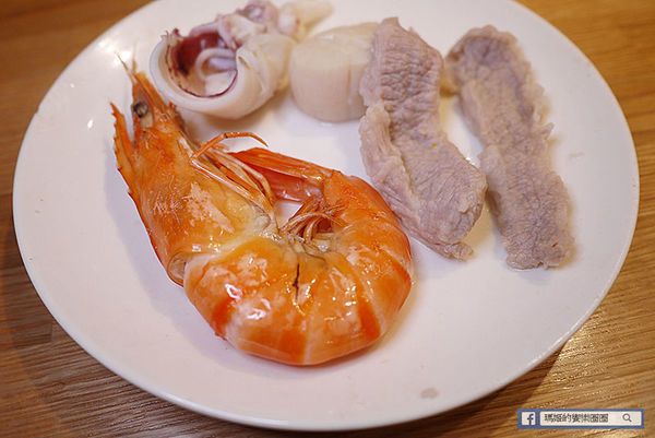 台北東區火鍋推薦【故意goodeat海鮮鍋物】現撈活體海鮮吃得過癮/東區平價火鍋