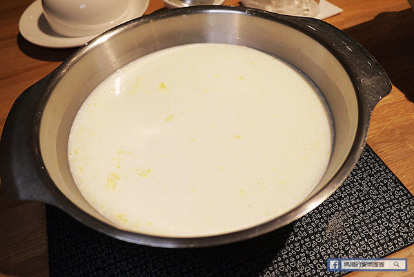 台北東區火鍋推薦【故意goodeat海鮮鍋物】現撈活體海鮮吃得過癮/東區平價火鍋