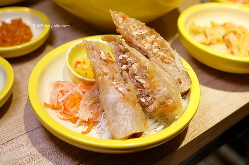 樂越PhoFun 越式河粉專門。王品最品牌強勢登場,169元爽嗑超澎湃,湯鮮味美份量CP值高到炸! @蹦啾♥謝蘿莉 La vie heureuse