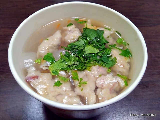 Squid soup & dry noodle , 「士林無店名魷魚羹」, Taipei , Taiwan, SJKen, Nov 28, 2020.