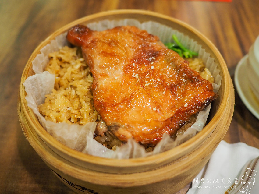 【台北】呷七碗永康店｜肉粽油飯米粉牛肉麵傳統小吃任君挑選｜捷運東門站、大安區美食