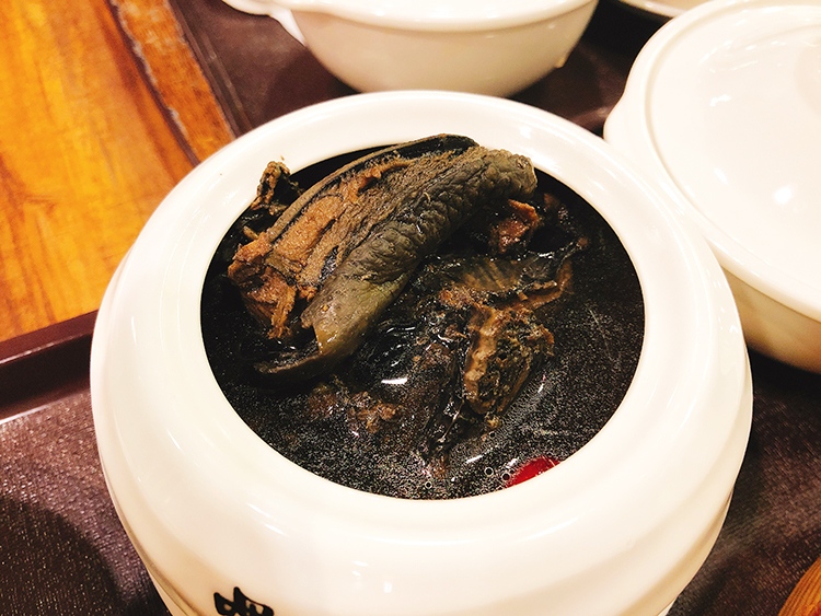 呷七碗,呷七碗永康店,永康街美食,東門站美食,我不是他媽媽,嘉義美食,嘉義小吃,嘉義伴手禮,嘉義巷弄版美食,嘉義隱藏版美食,永康街銅板美食