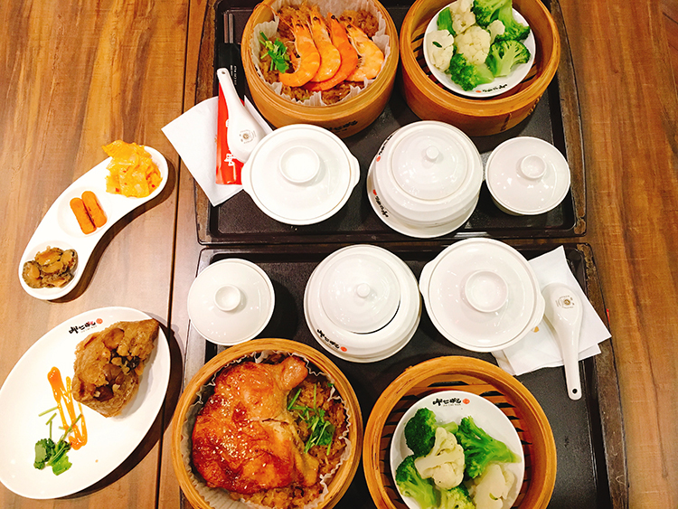 呷七碗,呷七碗永康店,永康街美食,東門站美食,我不是他媽媽,正記美食,相機食先,永康商圈住宿,東門站住宿.捷運東門站旅館,捷運東門站日租,永康街日租