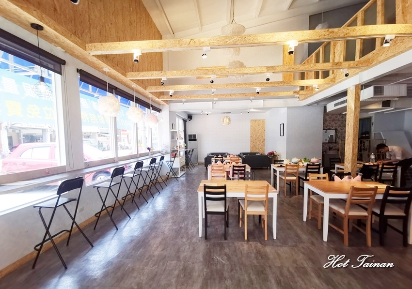 是網美都要來！店內店外都好拍的複合式餐飲店：樂咖壹店 - 熱血玩台南。跳躍新世界