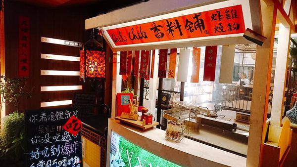 56823219_2403371439694531_1613467184149823488_n