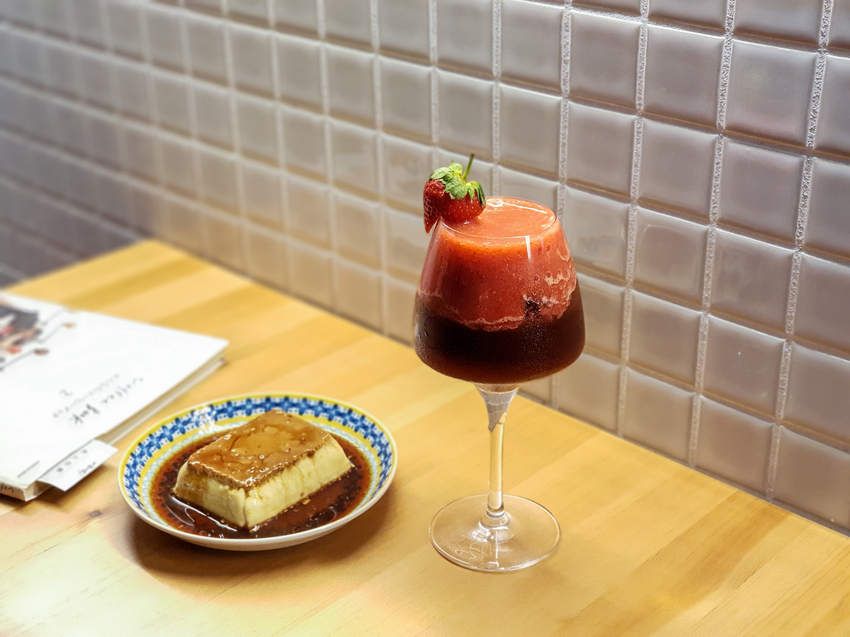 高雄美食||私心珈啡-今天來喝咖啡特調，新鮮水果香氣讓你不像在喝咖啡 ||左營區、咖啡廳