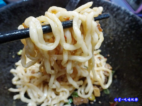 八寶醡醬麵3.jpg