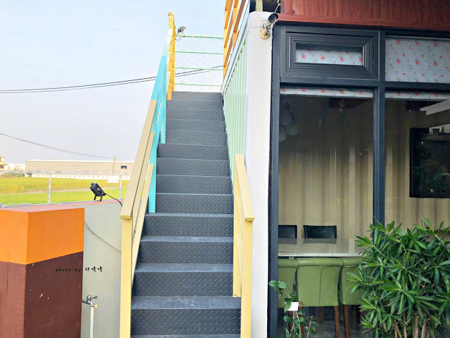 【台中 大雅】手感職人烘焙工廠/精品咖啡零售批發💚💚💚田野間的特色咖啡館,咖啡好喝,氣氛悠閒舒適,老闆更是熱愛單車,來這裡喝咖啡、聊單車,舒服到捨不得離開😊