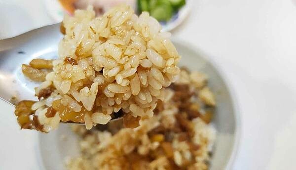 【新店美食】正宗圓環魯肉飯|簡簡單單好吃又美味的古早味魯肉飯