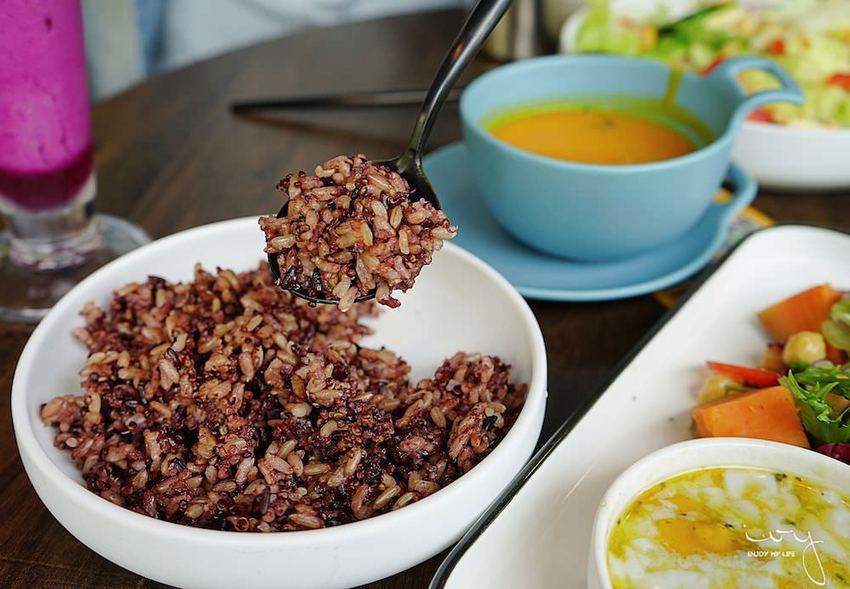 奧兒法輕食健身餐|台中輕食餐廳,顛覆我對減肥與健身餐的清淡無味觀念! 奧兒法輕食健身餐|台中輕食餐廳,顛覆我對減肥與健身餐的清淡無味觀念!