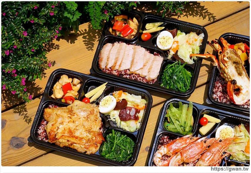 台中超蝦便當店,龍蝦、天使蝦通通擺上桌!!還有浮誇比臉大雞腿~