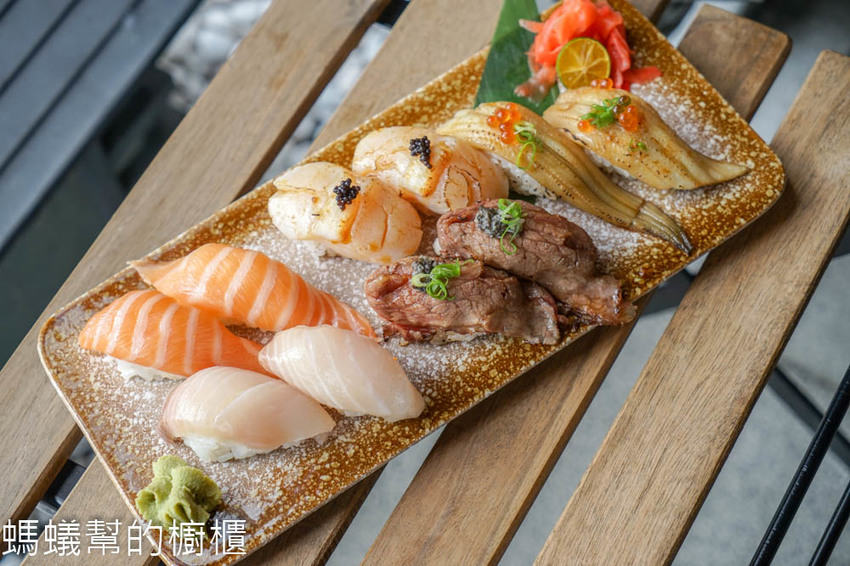 台中大里海饕丼飯專賣店 | 炙燒比目魚鮨邊嫩牛丼、極上海饕丼，滿意又平價丼飯，台中日本料理推薦。 - 螞蟻幫的櫥櫃