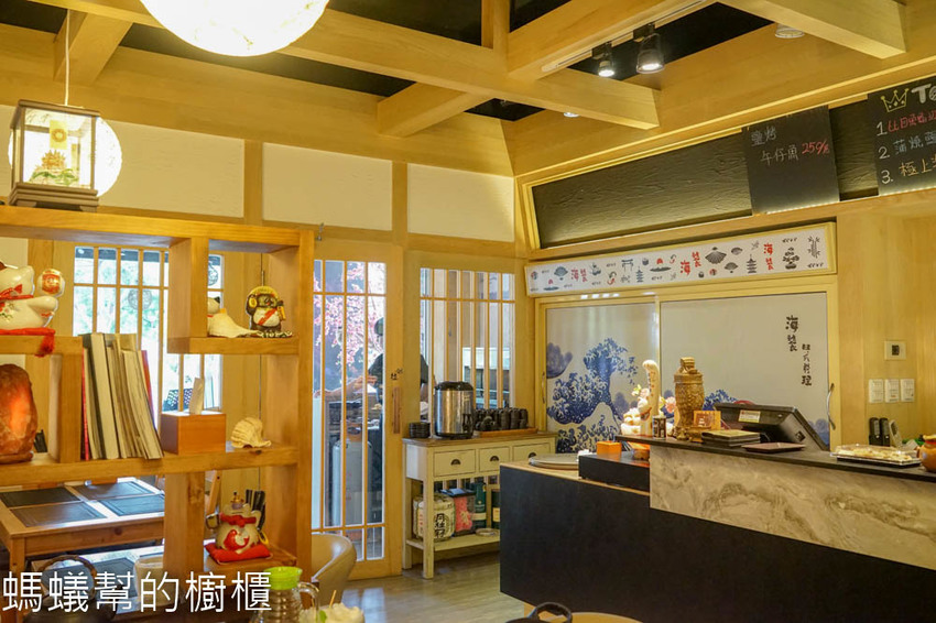 台中大里海饕丼飯專賣店 | 炙燒比目魚鮨邊嫩牛丼、極上海饕丼，滿意又平價丼飯，台中日本料理推薦。 - 螞蟻幫的櫥櫃