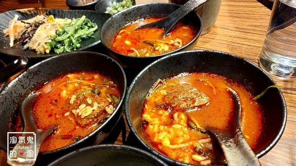 台北燒肉》國父紀念館站~上吉燒肉 |辣味牛胸肉泡飯 NT.240 (分碗)