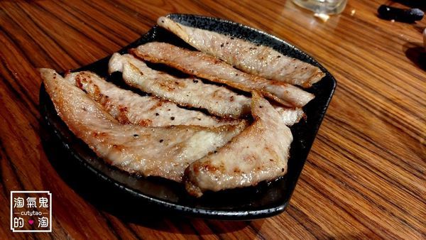 台北燒肉》國父紀念館站~上吉燒肉 | 和牛肩胛芯 NT. 680