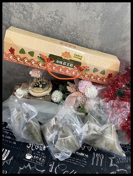 金門縣金城鎮【宅配牛肉肉粽推薦】【良金牧場】XO醬牛肉霸王粽禮盒　在家動動手指就能吃到，買來送禮絕對超有面子！