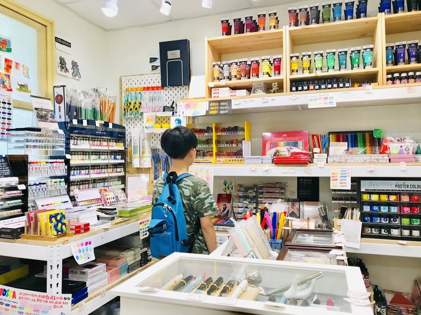 專屬孩子的小天地~南崁兒童藝術村|文青咖啡館與書店,假日手作市集與講堂 @魚兒 x 牽手明太子的「視」界旅行