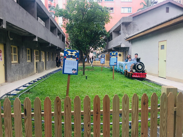 【桃園】2019 - 南崁兒童藝術村- 小書店手作市集& 南崁講堂 & Walk Walk Coffee &資深文青咖啡館