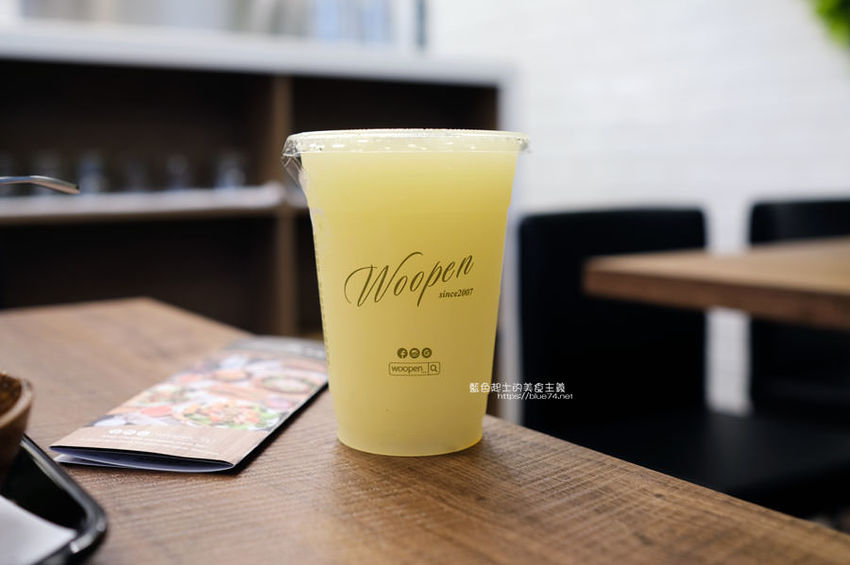 台中中區│Woopen木盆輕食沙拉綠川門市-來自南部連鎖人氣沙拉輕食館 - 藍色起士的美食主義