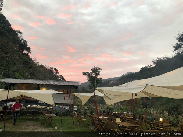 圓圓家第51露-《新竹五峰》豪華野遊正流行,愛露營《飛鳥恰恰》,體驗一泊五食輕鬆快樂露營去