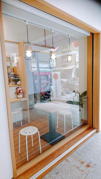 60684702_2423297761035232_262732594129403904_n