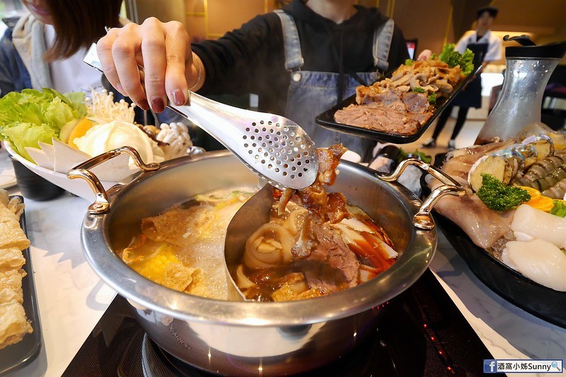 嘉義市美食x嘉義火鍋x香嶽嶽麻辣鴛鴦鍋
