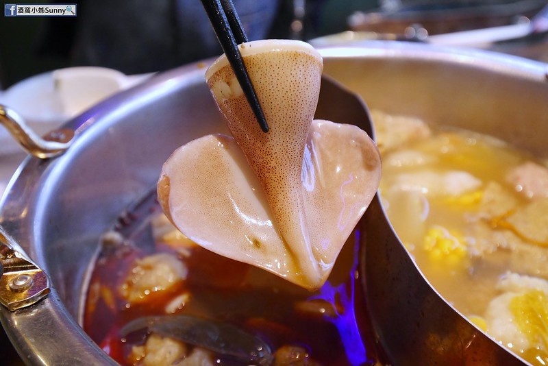 嘉義市美食x嘉義火鍋x香嶽嶽麻辣鴛鴦鍋