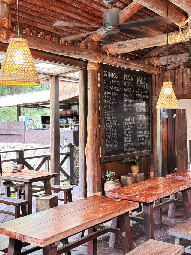 嘉義阿里山HANA廚房!山中隱藏版南非風味餐廳,手工披薩 鄒族烤肉盤。