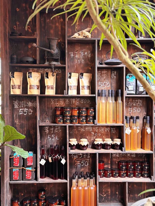 嘉義阿里山HANA廚房!山中隱藏版南非風味餐廳,手工披薩 鄒族烤肉盤。