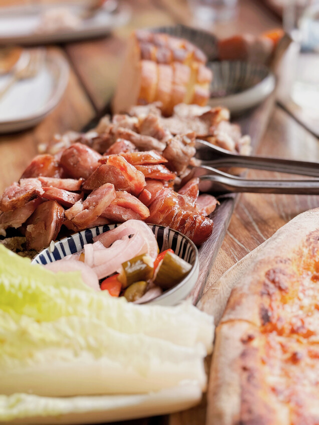 嘉義阿里山HANA廚房!山中隱藏版南非風味餐廳,手工披薩 鄒族烤肉盤。