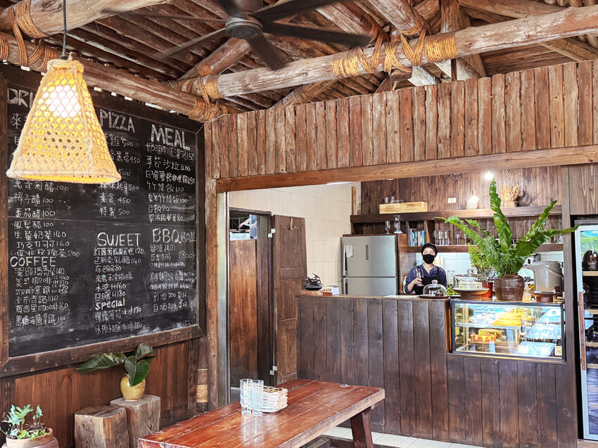 嘉義阿里山HANA廚房!山中隱藏版南非風味餐廳,手工披薩 鄒族烤肉盤。