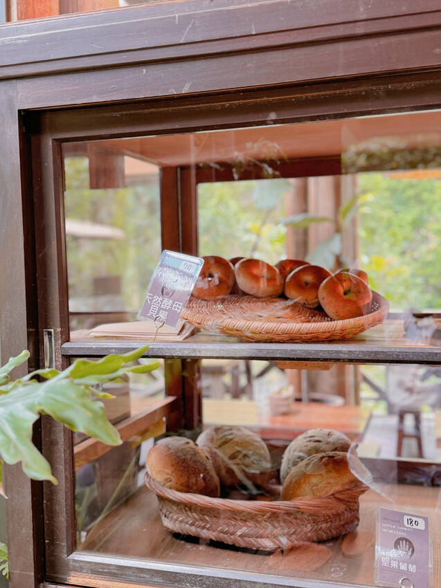 嘉義阿里山HANA廚房!山中隱藏版南非風味餐廳,手工披薩 鄒族烤肉盤。