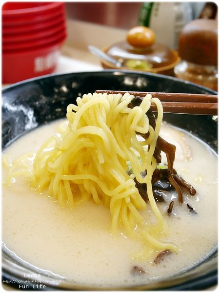 大里hama壽司　拉麵麵條