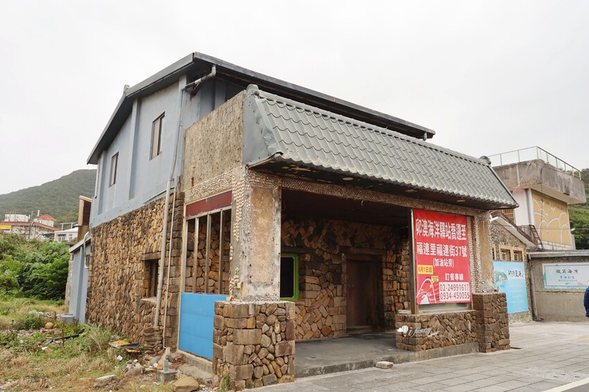 新北市貢寮區貢竂海鮮 | 卯澳海洋驛站 超人氣海鮮店擁有百位停車場