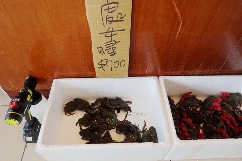 新北市貢寮區貢竂海鮮 | 卯澳海洋驛站 超人氣海鮮店擁有百位停車場