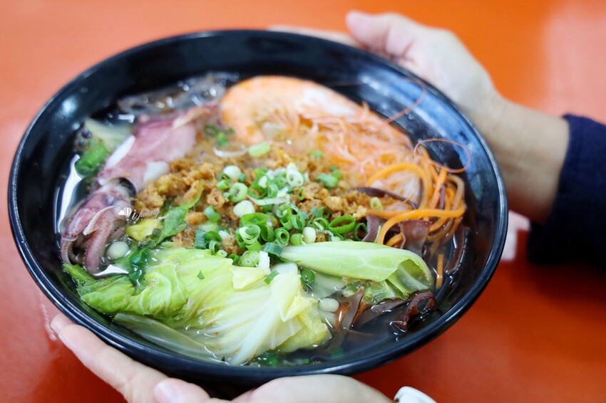 新北市貢寮區貢竂海鮮 | 卯澳海洋驛站 超人氣海鮮店擁有百位停車場