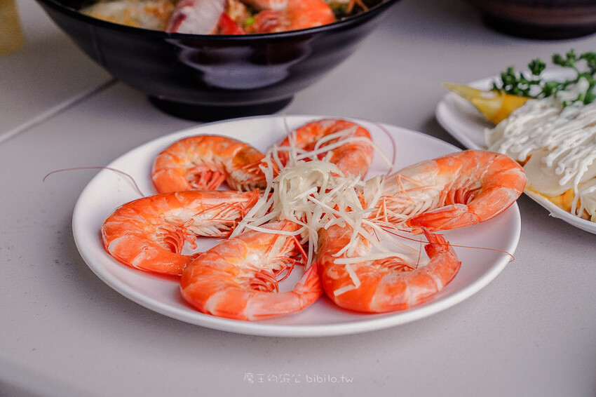 卯澳海洋驛站 Ｘ魔王 貢寮美食 新北美食 人氣小卷米粉 海鮮粥 現流海鮮