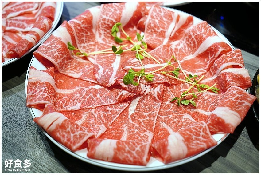 【台北火鍋推薦】好食多涮涮屋(南西店)．超大肉盤、回訪率極高!
