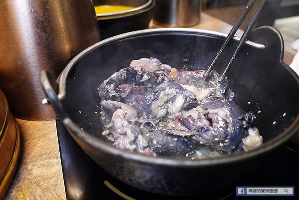 基隆火鍋推薦【暖鍋物】基隆宵夜推薦/基隆必吃牛奶鍋/燒酒雞鍋/咖哩鍋