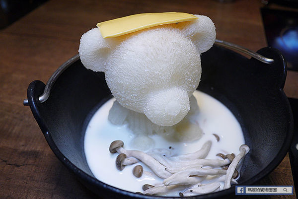 基隆火鍋推薦【暖鍋物】基隆宵夜推薦/基隆必吃牛奶鍋/燒酒雞鍋/咖哩鍋