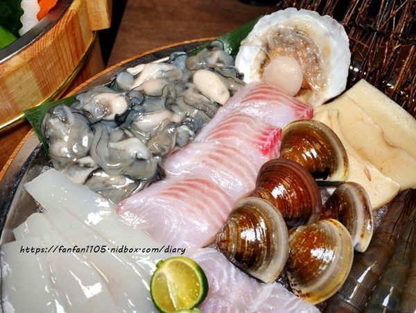 【基隆火鍋】暖鍋物 #7種特色湯底 #生日送肉蛋糕 #營業至凌晨400 #慶生、宵夜、聚餐的好去處 (16).JPG