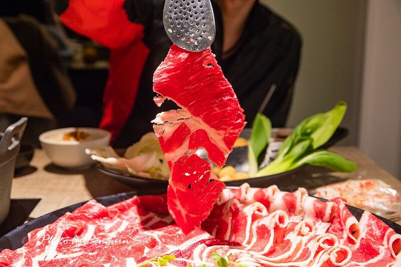 台南．安平區．火鍋第一品牌．超人氣名店．肉是唯一信仰．大口吃肉的好選擇．樂多多集團．肉多多火鍋怡平店