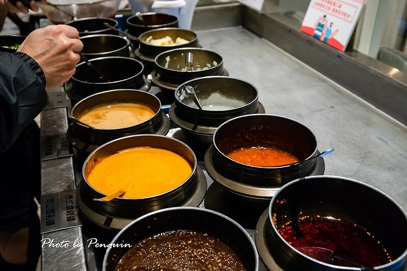 台南．安平區．火鍋第一品牌．超人氣名店．肉是唯一信仰．大口吃肉的好選擇．樂多多集團．肉多多火鍋怡平店