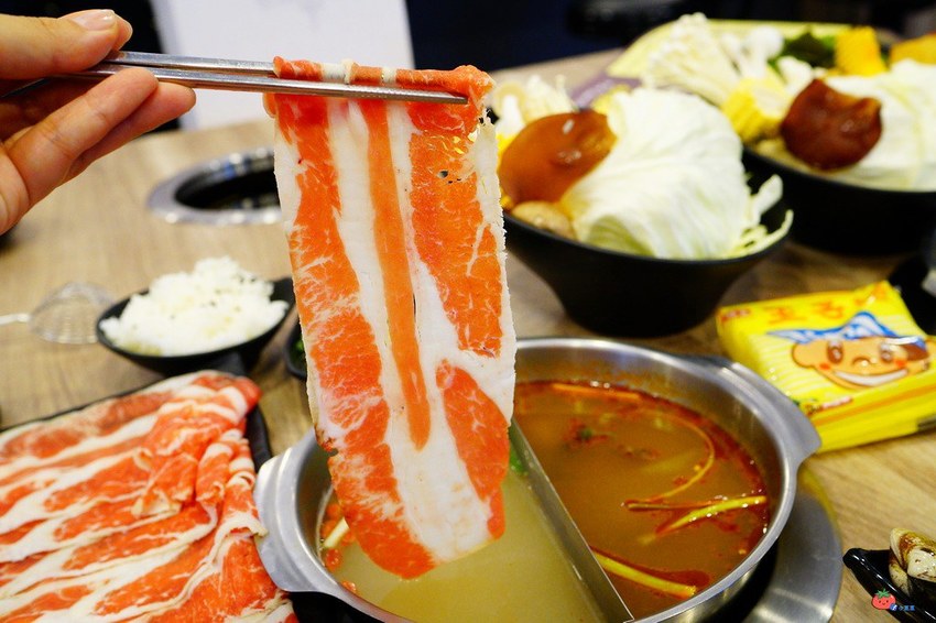 新莊好吃火鍋 田野鴛鴦鍋