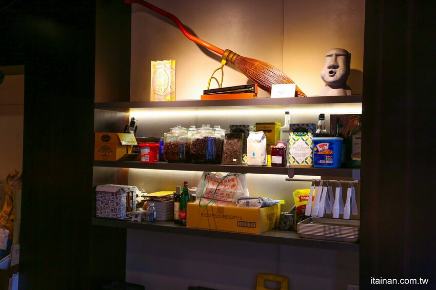 台南最美的文青麵包「方云云麵包店」每天限量秒殺的職人手作烘焙，除了雲朵吐司100%職人生吐司也讓人驚艷! - 台南好Food遊