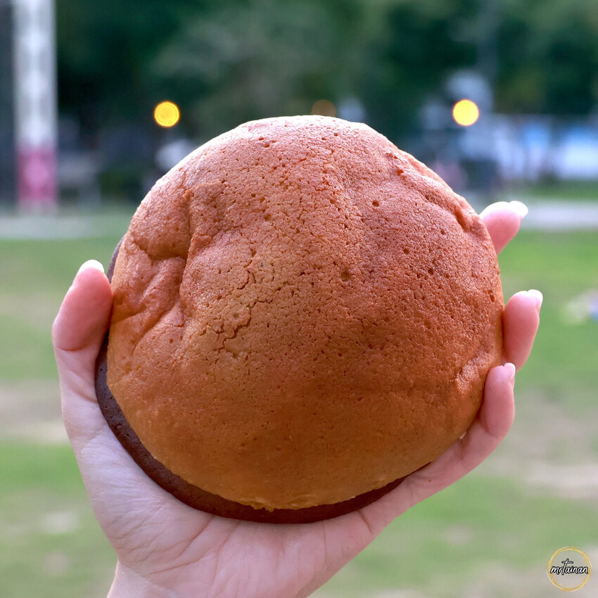 台南母親節麵包／限時限量供應只賣2.5小時／隱身巷弄不小心就迷路找不到／沒預訂可能買不到／每天推出不同品項／不惜成本堅持品質嚴選原物料